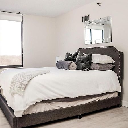 Short Term Rentals At The Park At Trowbridge Senior Community Southfield Ngoại thất bức ảnh