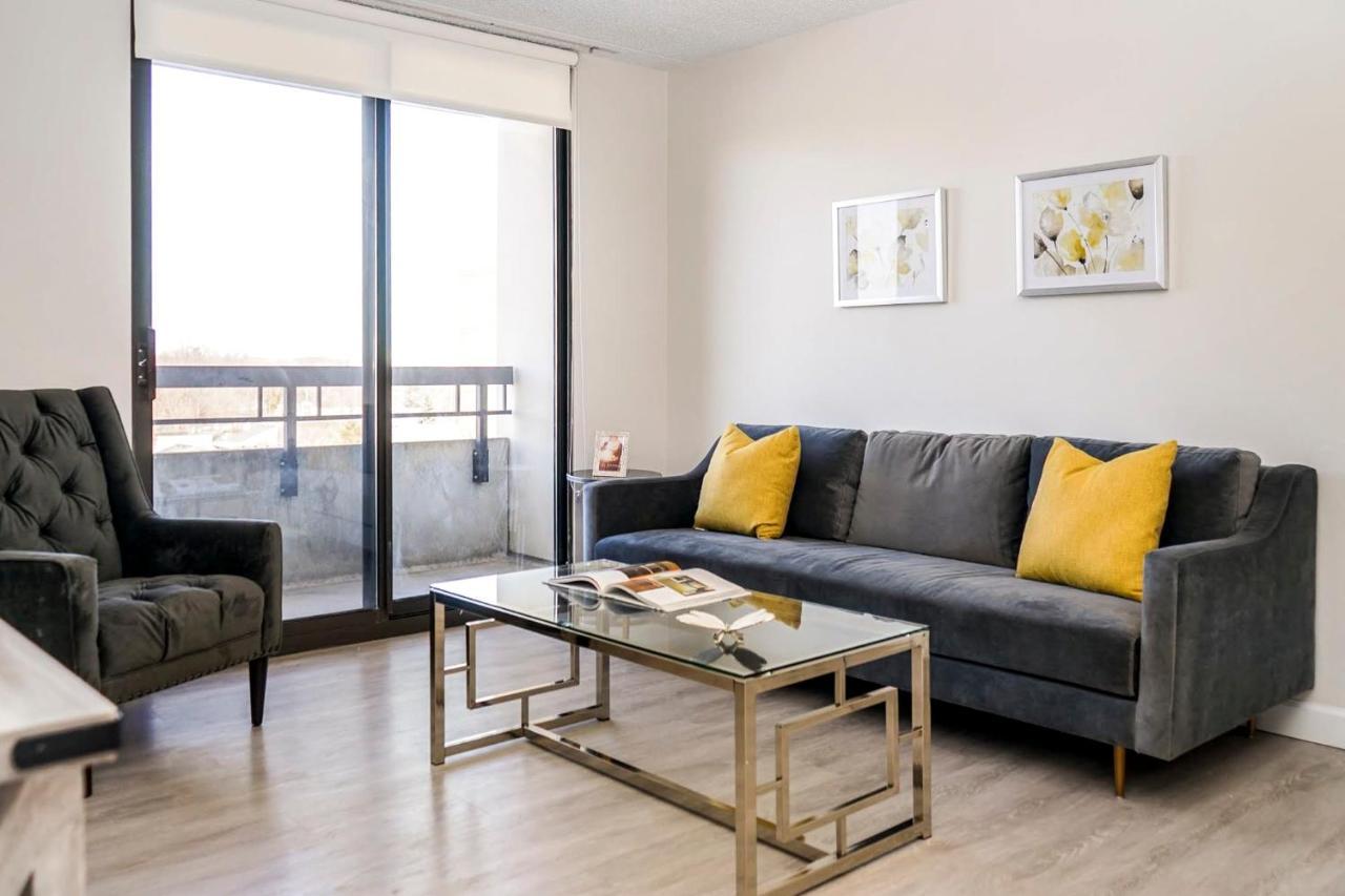 Short Term Rentals At The Park At Trowbridge Senior Community Southfield Ngoại thất bức ảnh